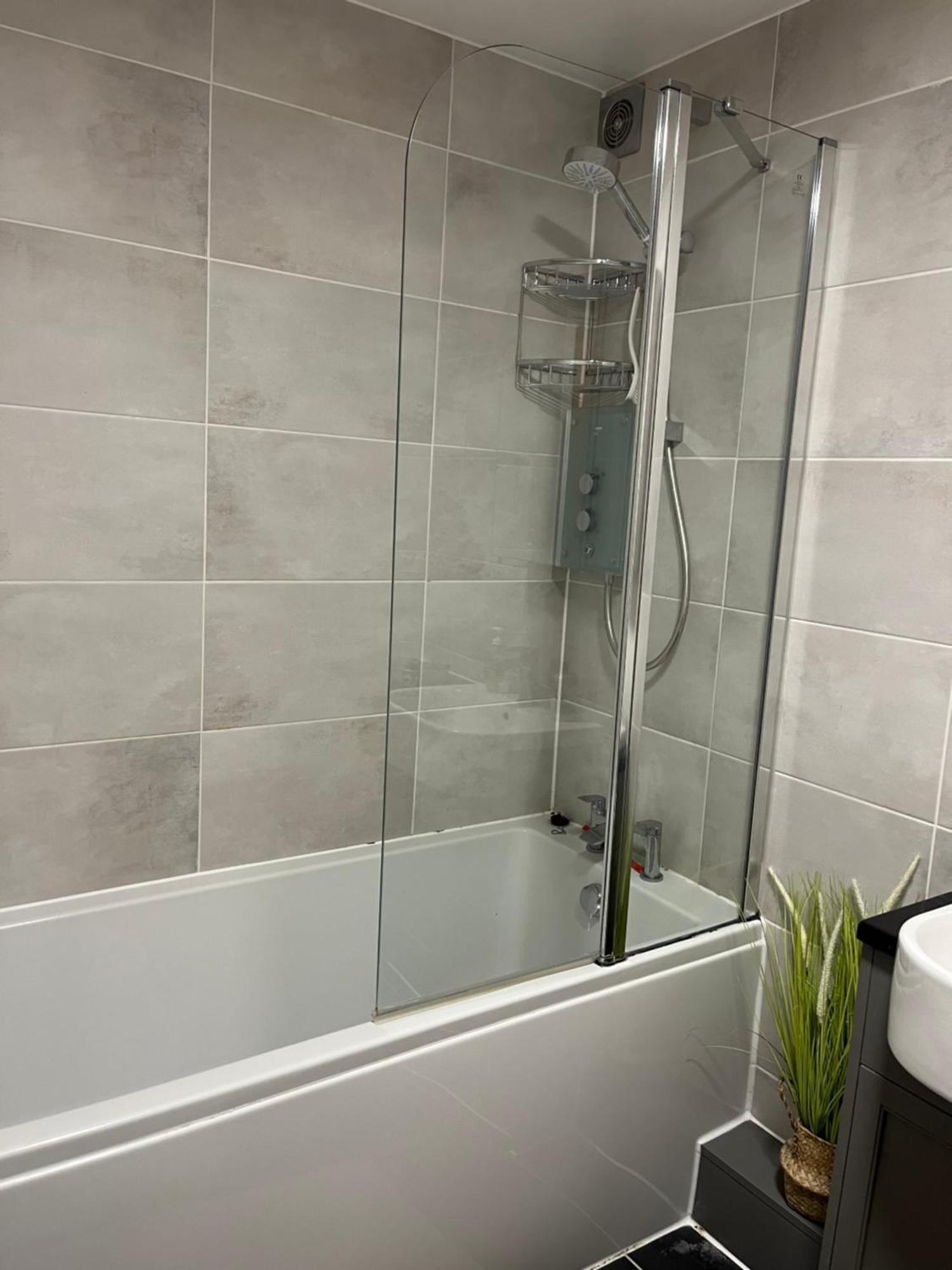 Comfortable Two Bedroom Modern Apartment Лондон Экстерьер фото